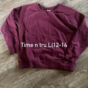 Sweatshirt